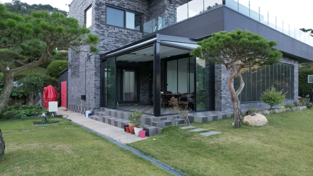 Sivas kış bahçesi, kış bahçesi fiyatları Sivas, camlı kış bahçesi, Sivas'ta kış bahçesi yapan firmalar, izolasyonlu kış bahçesi, alüminyum kış bahçesi, sürgülü cam sistemleri, dört mevsim kış bahçesi